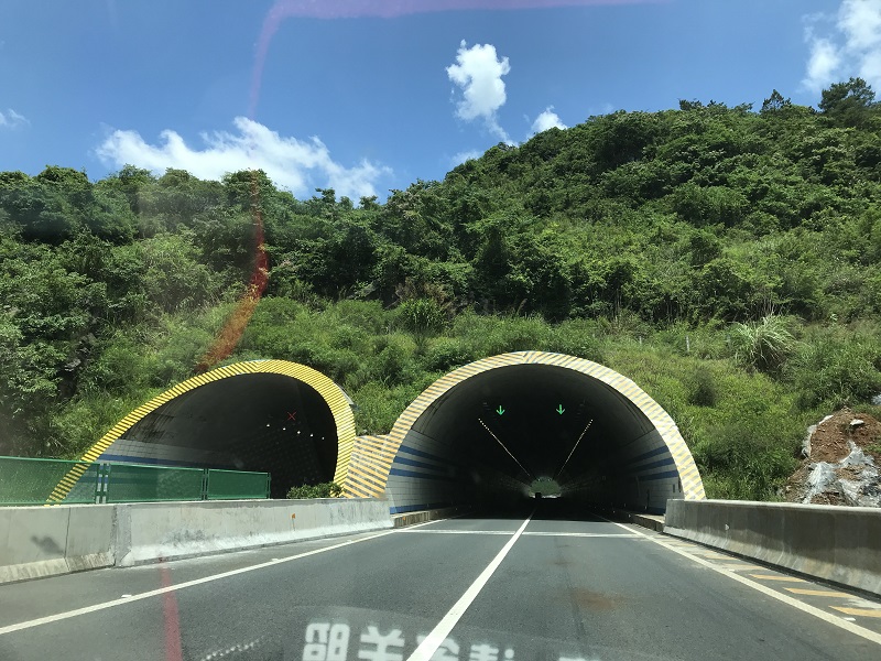 荣成隧道反光漆