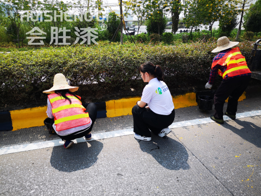 涂刷车库跑道反光漆时稀释剂没有使用对，会有什么不良后果？