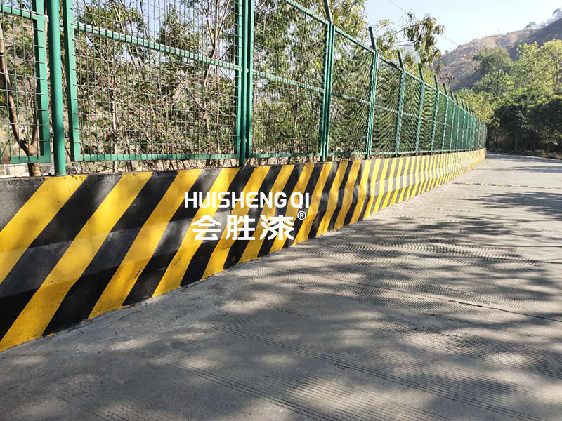 立面标志反光漆可以用在地面上吗